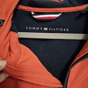 Tommy Hilfiger zip up jacket. Excellent condition. Sz XL. Rusty orange